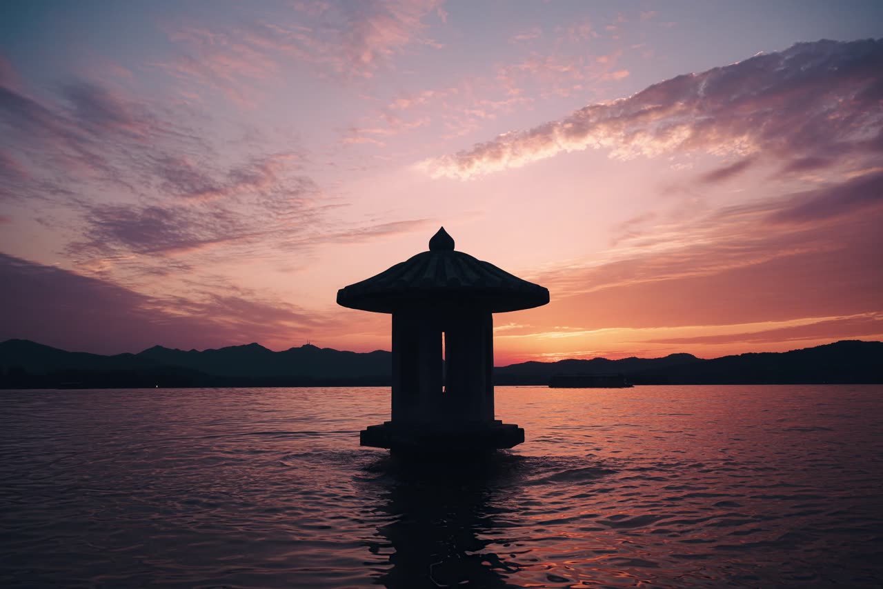 翠光亭晚霞