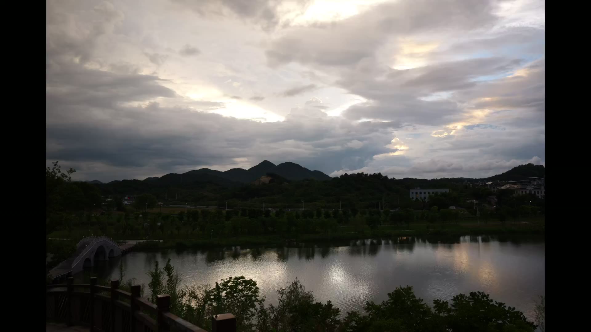 栖湖公园蓝调